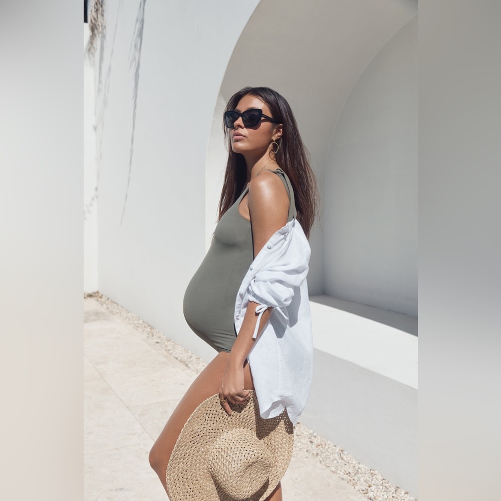 Elegant Olive One-Shoulder Women's Swimwear - Picture 2 of 8
